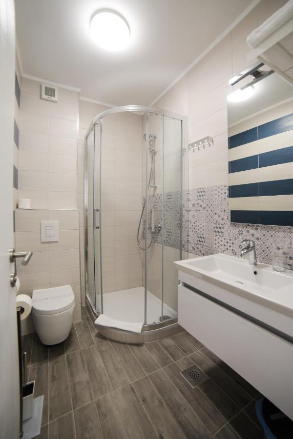 Hotel Ivando - K&S Drvenik  Zewnętrze zdjęcie